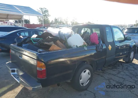 2000 Toyota Tacoma из США, поврежденный, VIN 4TAVL52N7YZ661398